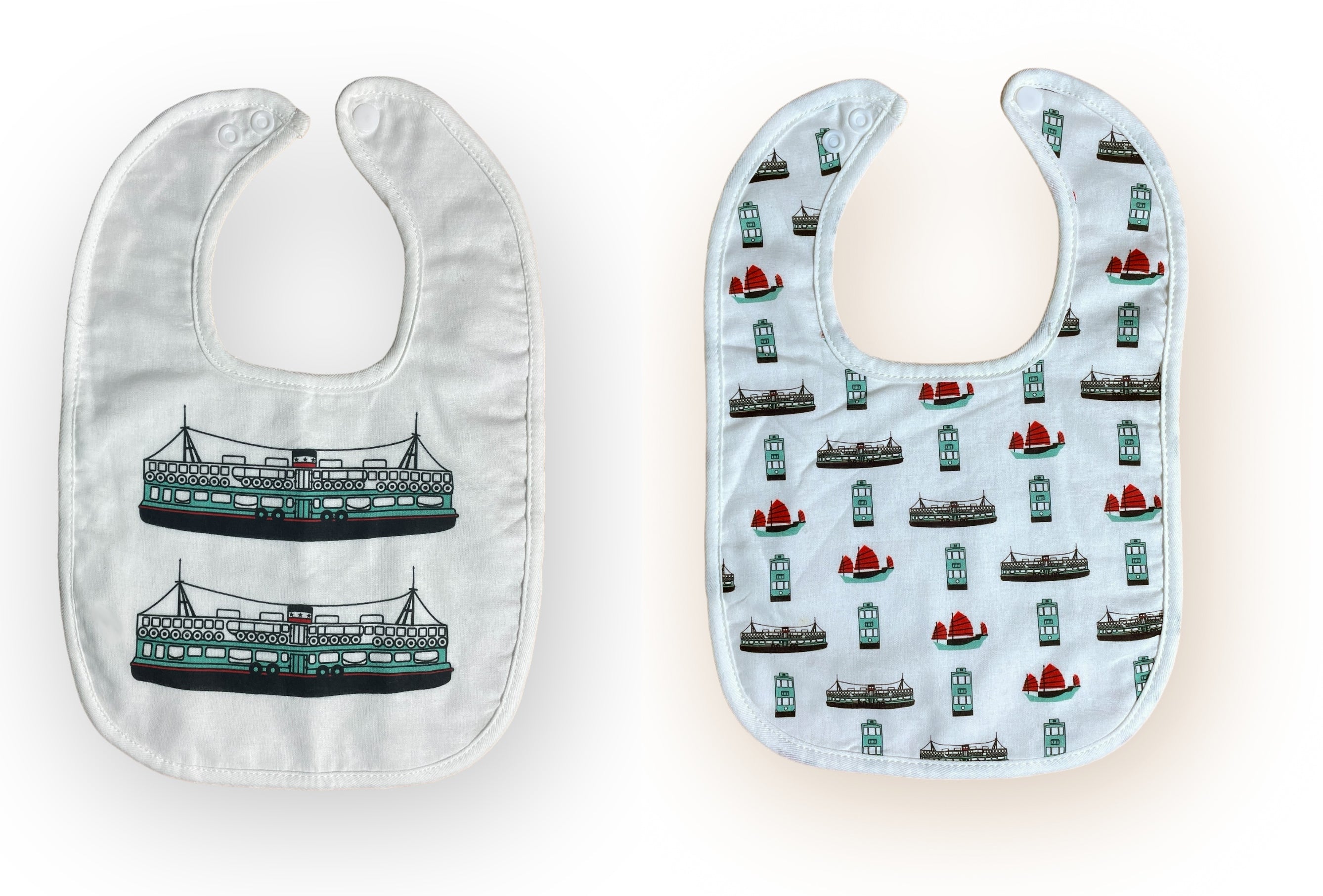 Hong Kong Transport Baby Bib Set – 2 Piece Reversible Cotton Bibs