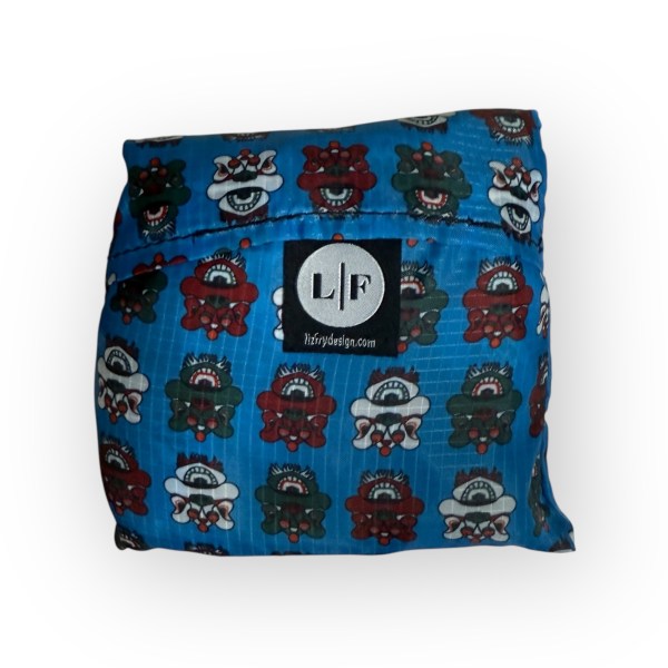 TST Lion Heads Foldable Backpack – Lightweight & Spray-Proof 15L Pack