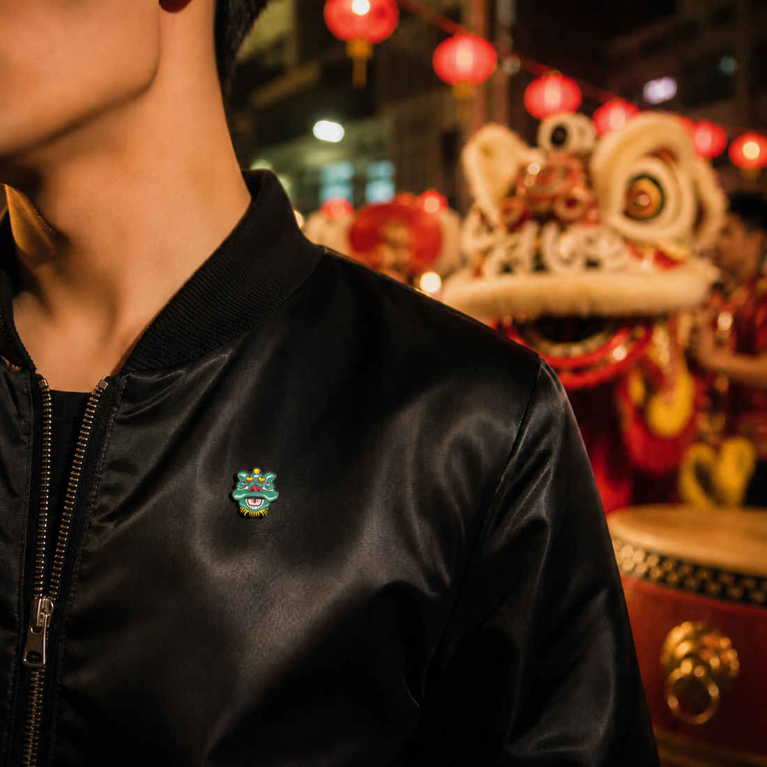Tsim Sha Tsui Lion Head Enamel Pin – 3cm